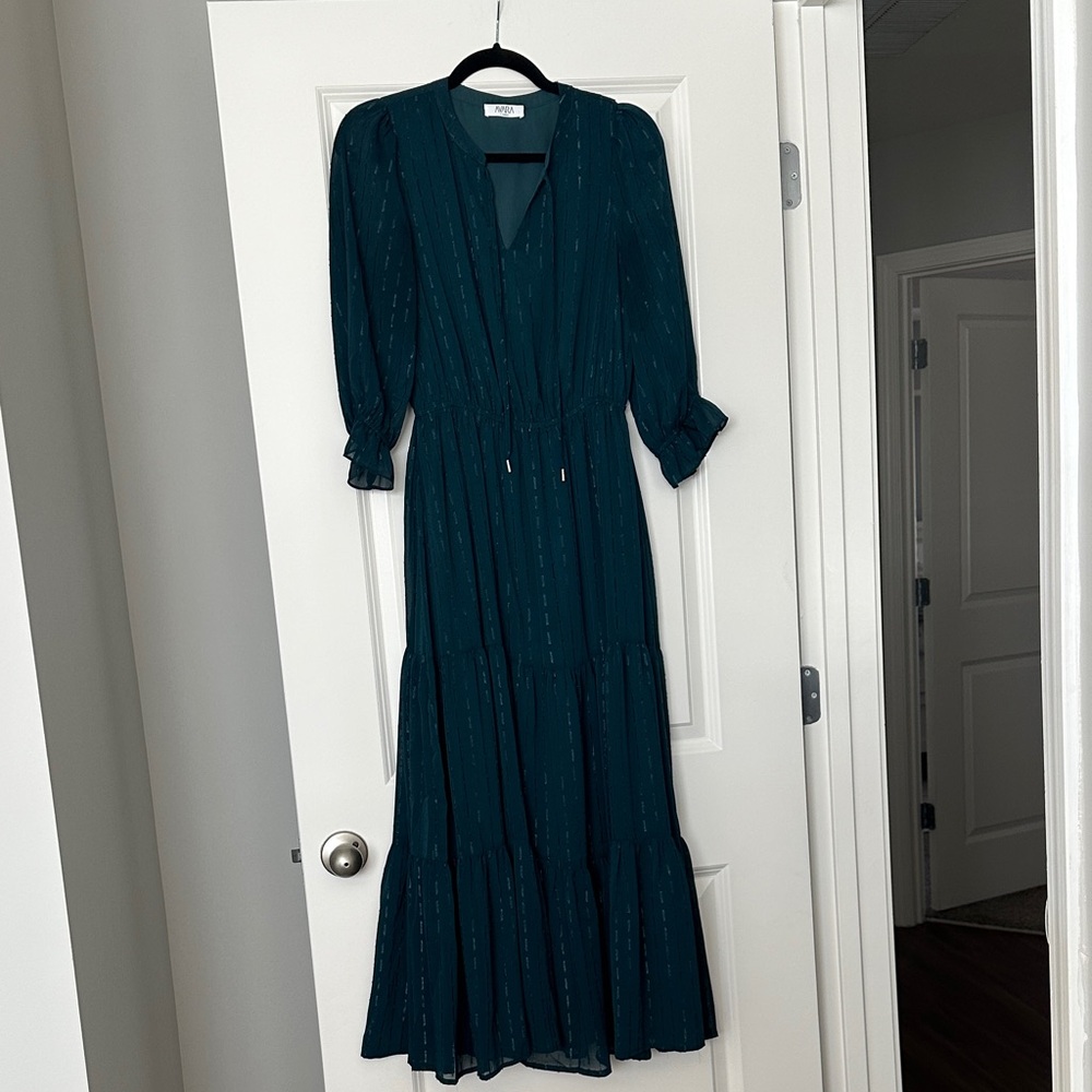Elegant Green Maxi Dress